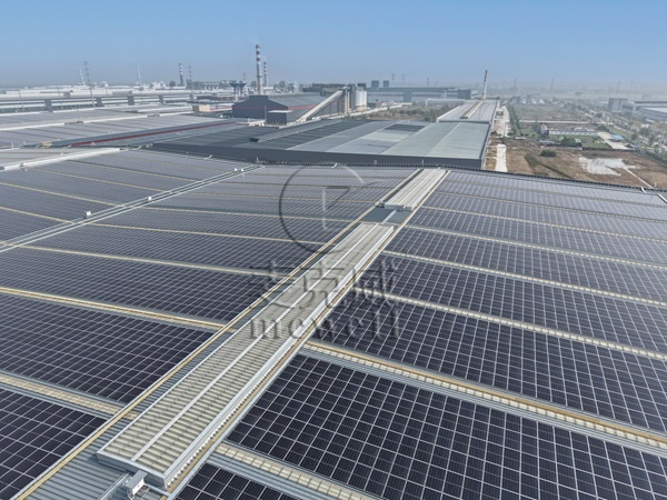 鳳陽(yáng)海螺光伏薄型通風(fēng)天窗