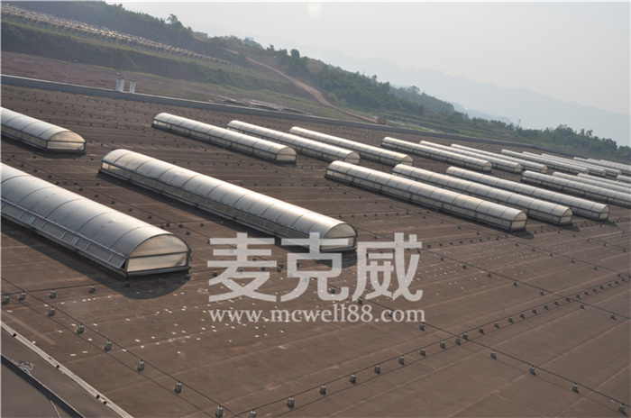 麥克威通風自動焊接機器人